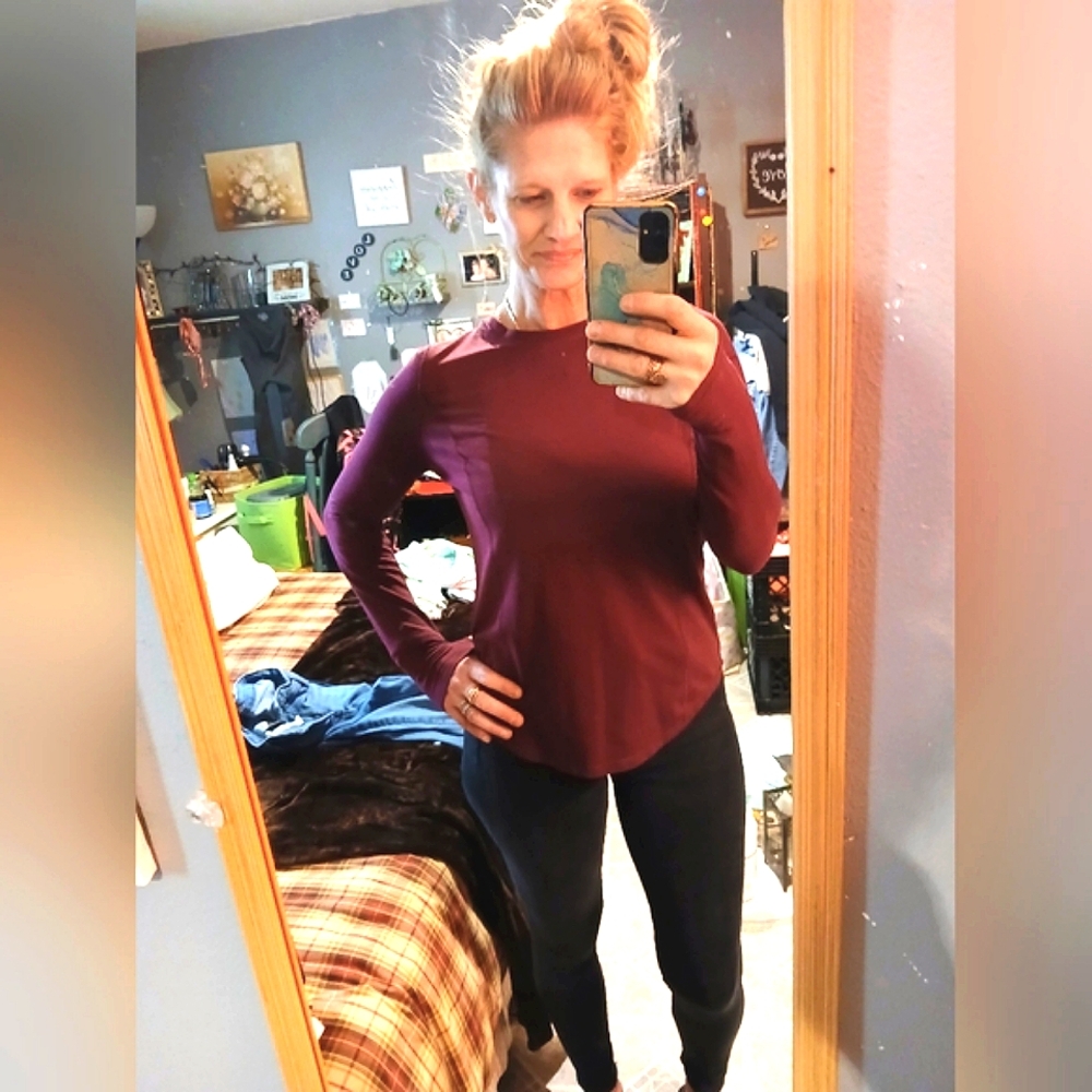 🎈Avia🎈 BUY 1 GET 1 FREE ALL LISTINGS🎈Athletic Top w/ Thumbholes Sz S - Picture 8 of 10